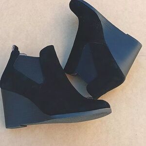 CASLON Women's Black Leather Wedge  Ankle Boots - 9M